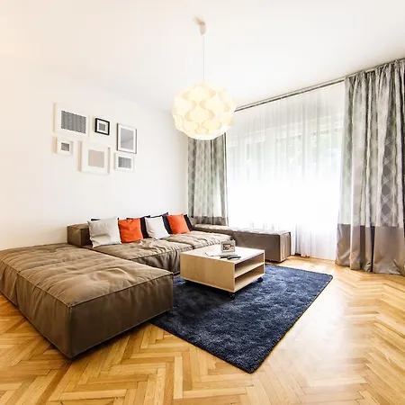 Apartment Aplend Hviezdoslavovo Namestie Bratislava