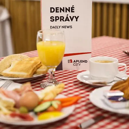 Aplend Hviezdoslavovo Namestie Bratislava
